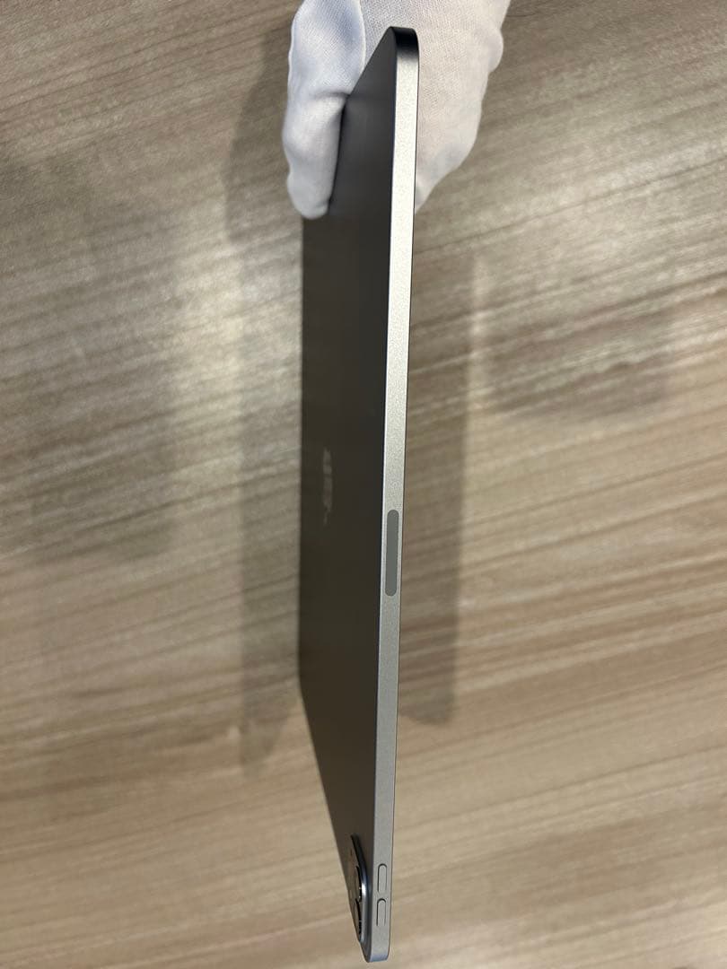 【美品】iPad Pro 12.9 第6世代 256GB WiFi