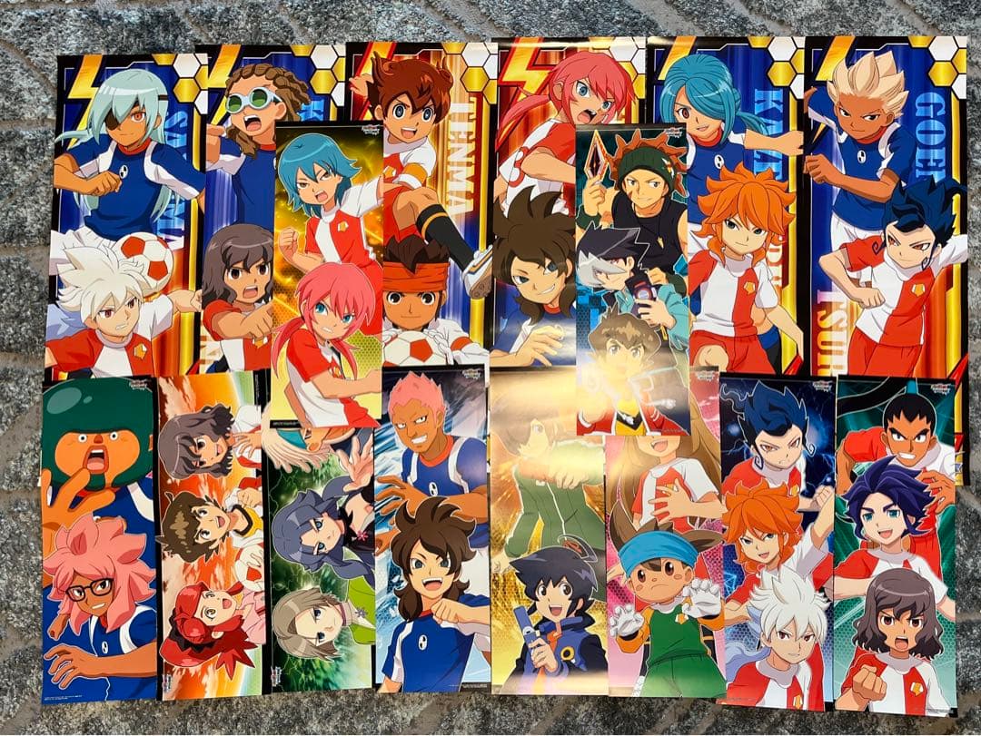 劇場版 イナズマイレブンGO vs ダンボール戦機W ポスター まとめ売り