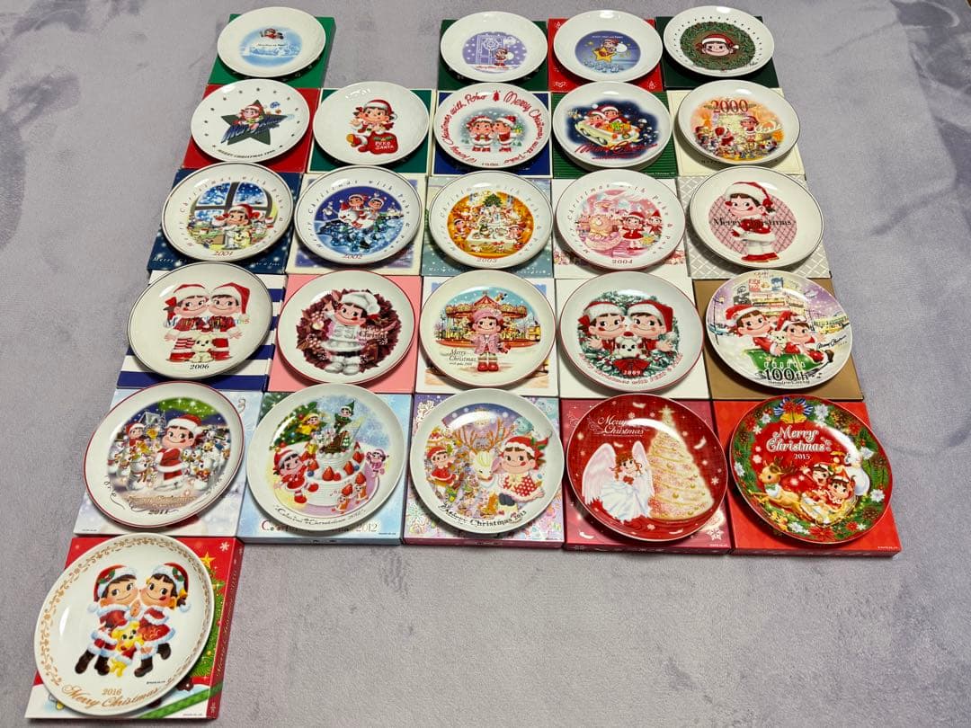 不二家　ペコちゃん　ポコちゃん　クリスマスプレート　レアあり　25枚セット