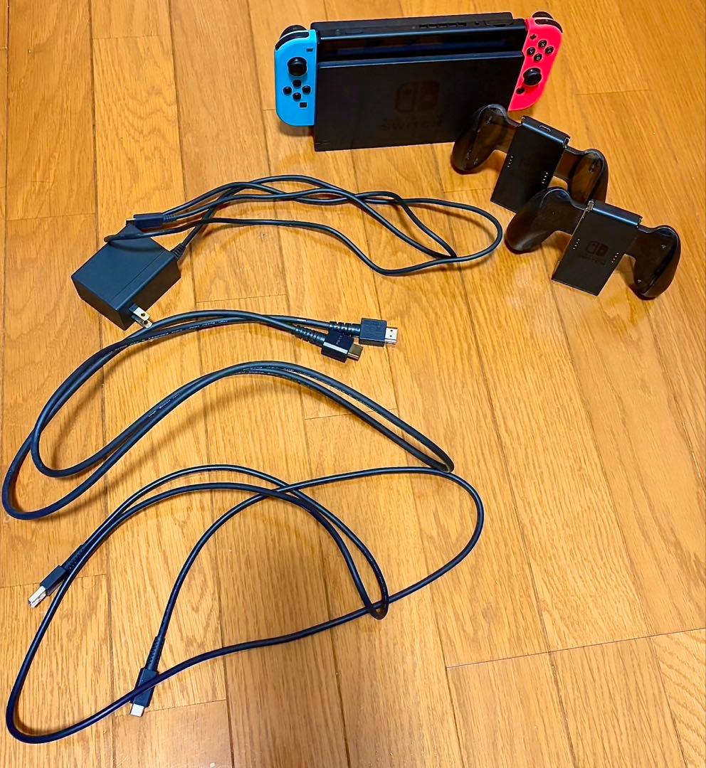 任天堂Switch 本体