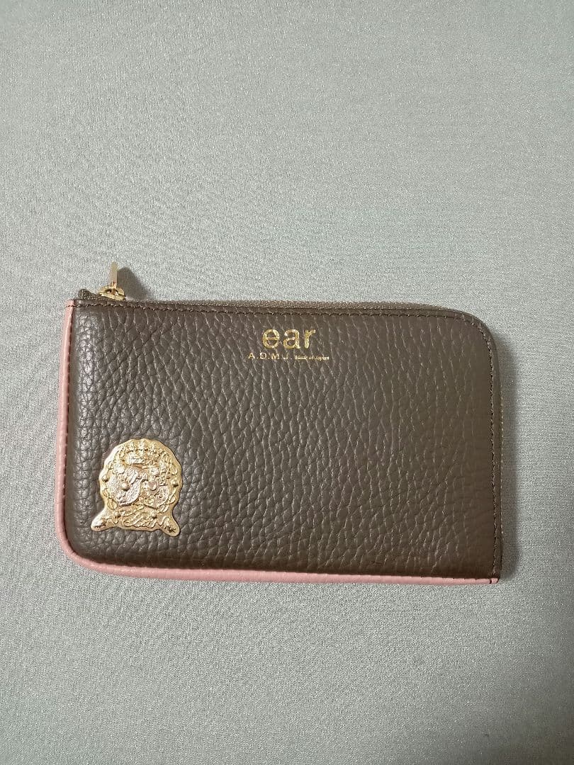 美品【ADMJ earパピヨネ別注】L字お財布ショルダー　ミニウォレット