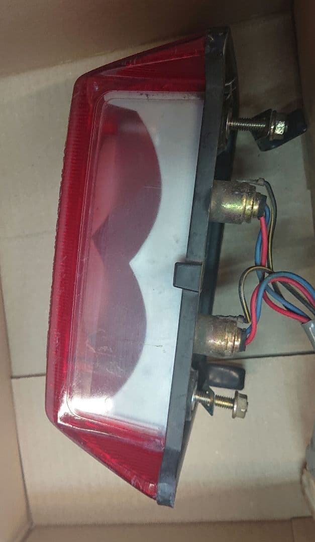 純正廃盤 ゼファー400 テールランプ ブレーキランプ