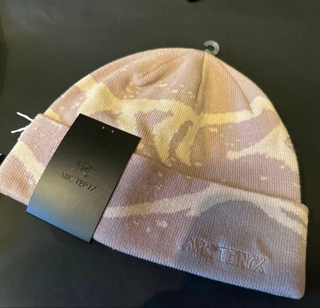 アメリカ購入正規ARC’TERYX Grotto Toque Roseニット帽