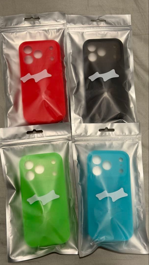 ご*ん様 SKYLRK iPhone 17 Proケース　4色セット