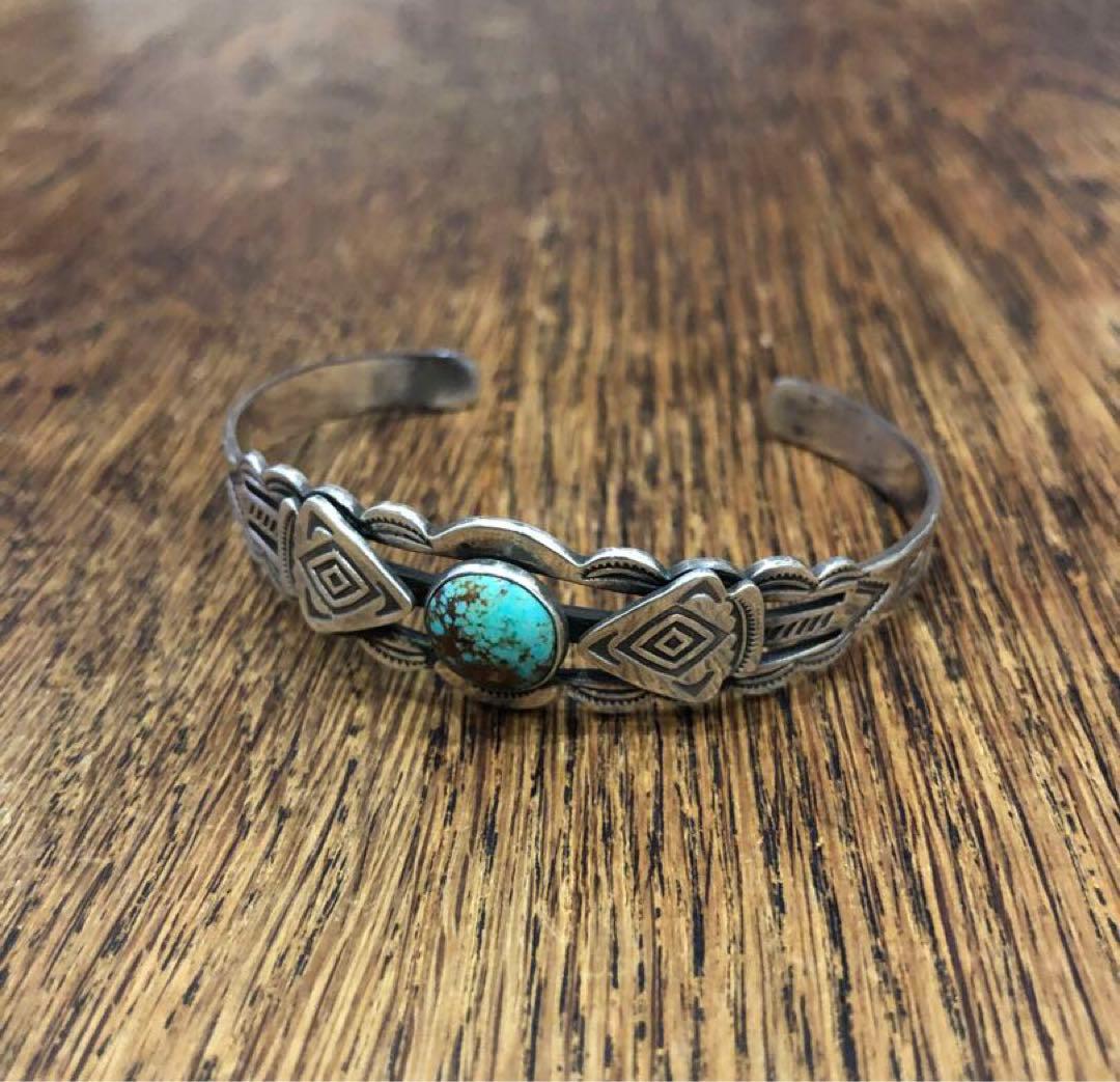【NAVAJO】1940's ヴィンテージ インディアンジュエリー バングル