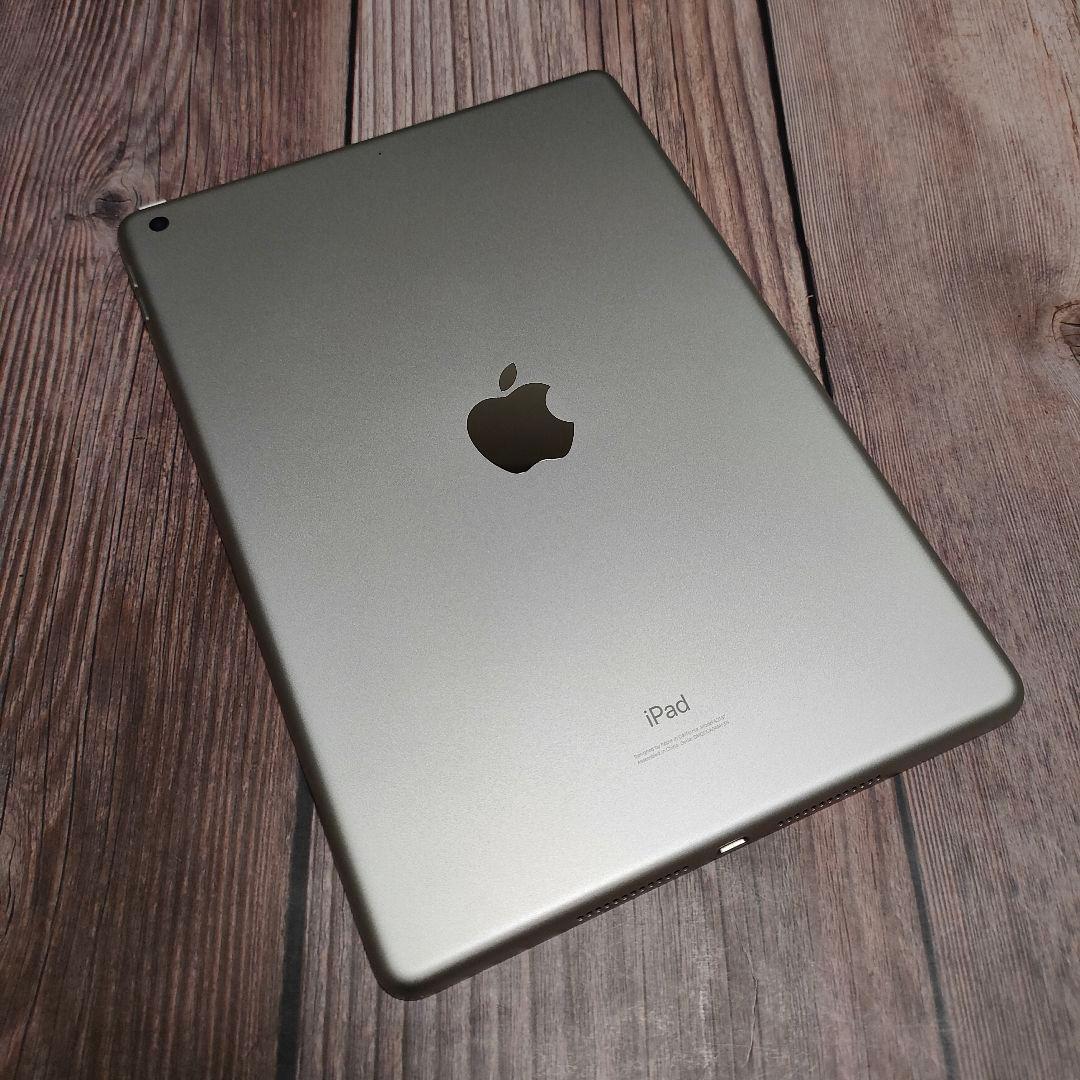 apple iPad 第7世代 32GB シルバー 美品