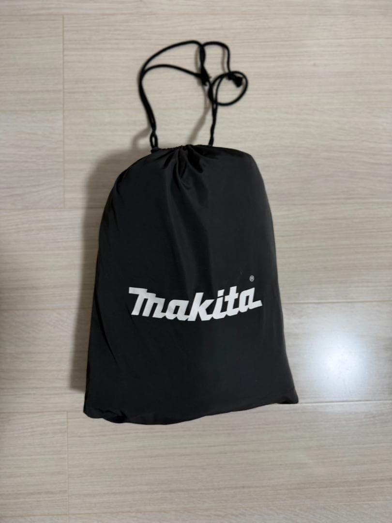 【送料無料・超美品】Makita マキタ 充電式電熱ブランケット CB200D