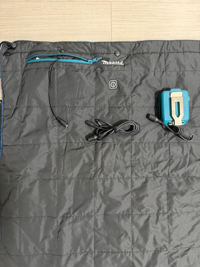 【送料無料・超美品】Makita マキタ 充電式電熱ブランケット CB200D