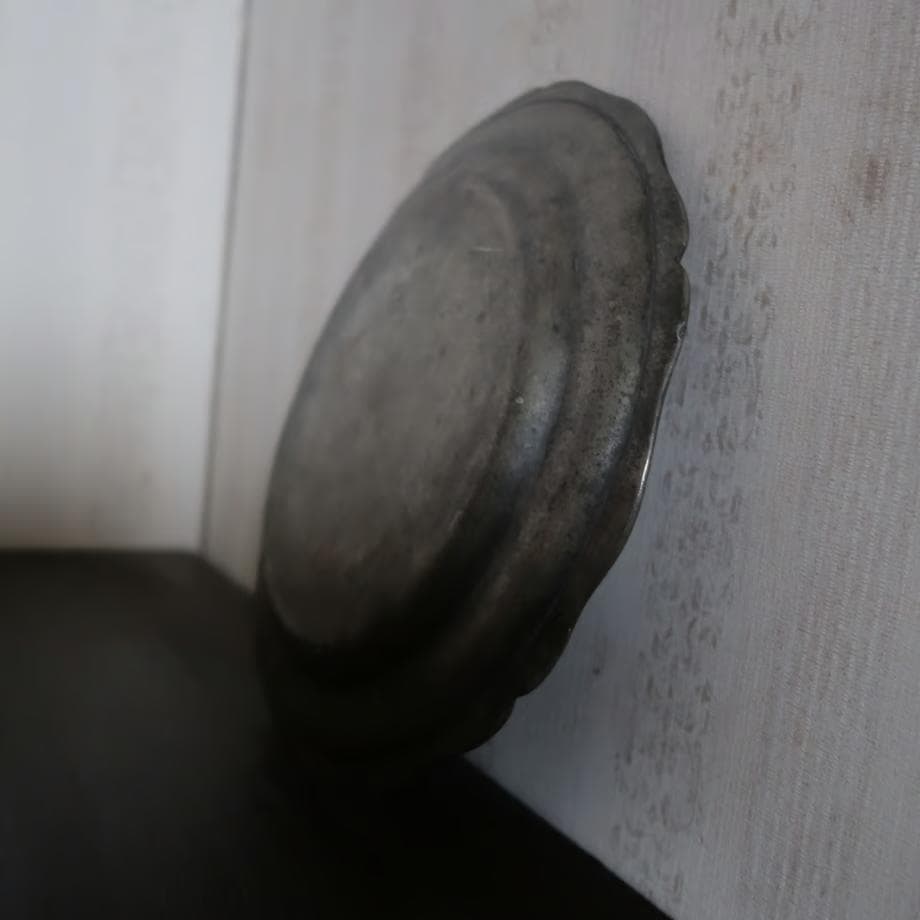 アンティーク スカラップエッジ プレート ヨーロッパ ピューター(錫)製