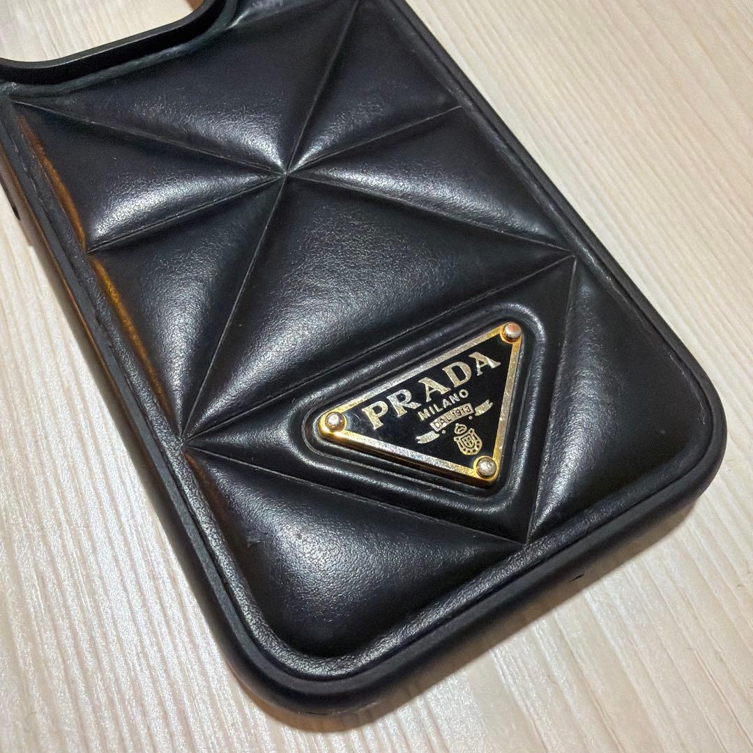 PRADA ブラック レザー iPhoneケース
