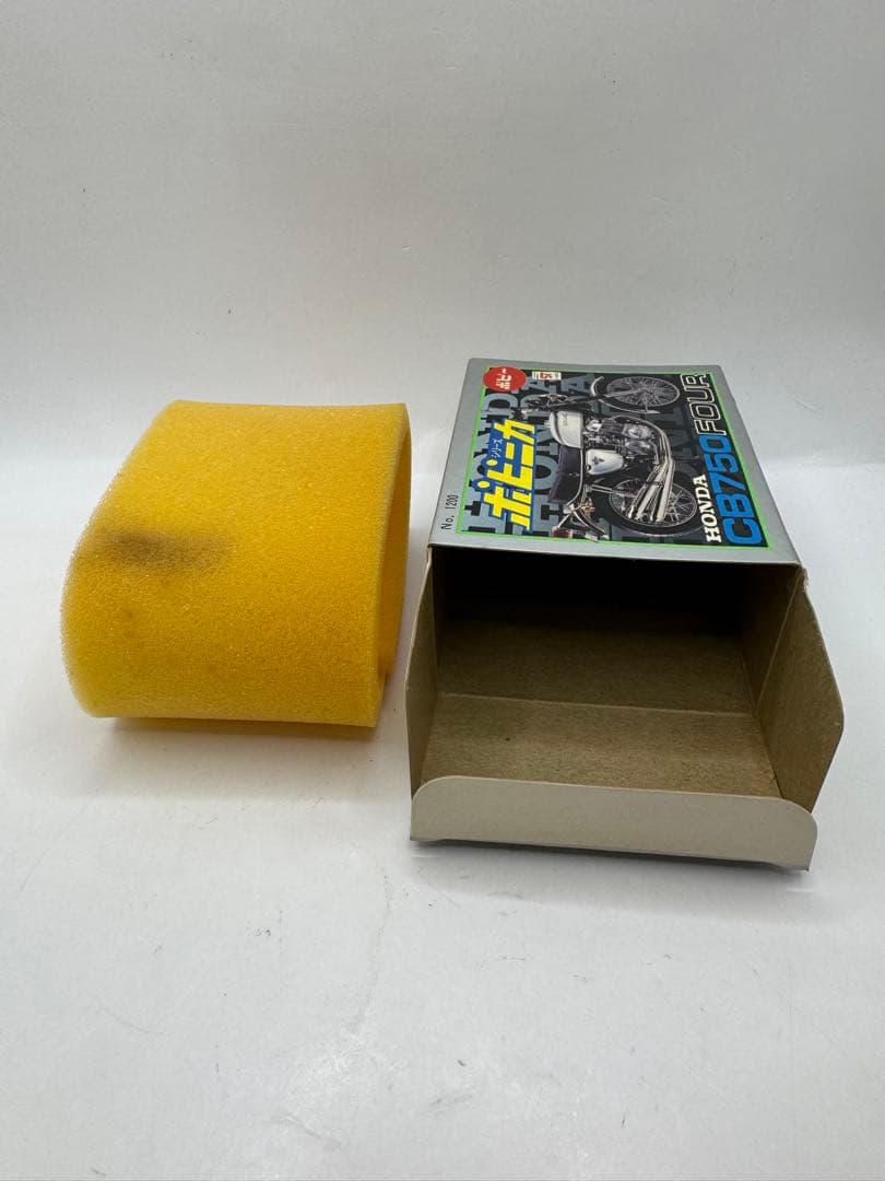 箱 当時物　ポピー　ホンダ　CB750 FOUR ポピニカ