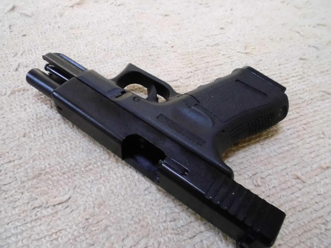 KSC G19　ガスブローバックプラスチック製