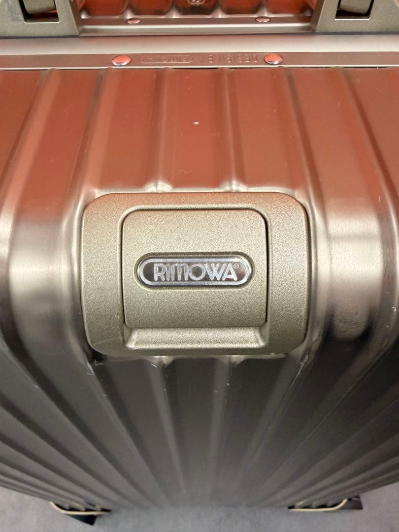 【正規品】RIMOWA リモア TOPAS TITANIUM 82L