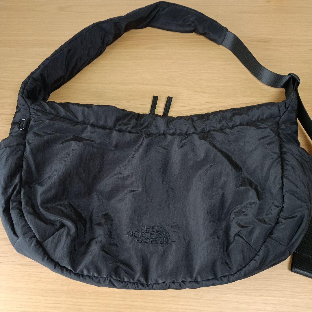 ザノースフェイス　韓国　アーバンホーボー L パデッド　ブラック