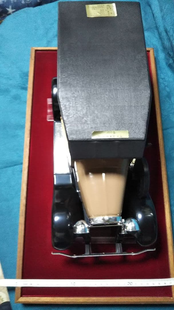 ‼️アメリカタコス社特級バーボンウイスキー、クラシックカーコレクションボトル新車