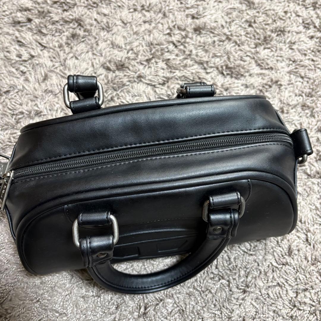 DIESEL レディース　Dロゴエンボス　ハンドバッグ