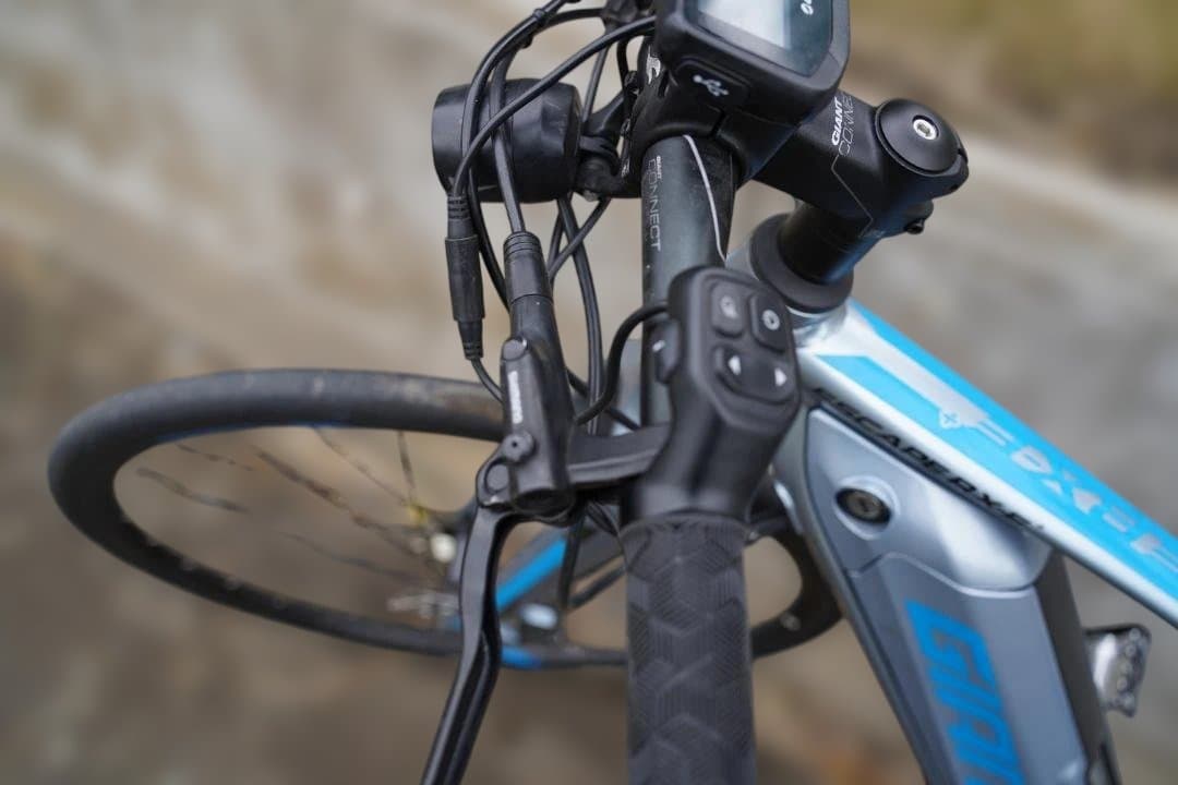 早*る様 300円スタート売切り！ESCAPE RX-E＋ XSサイズ　充電器付