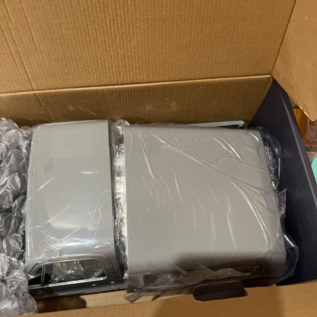 【新品】RC4WD シボレーブレイザーボディ　オプション付き　未使用品