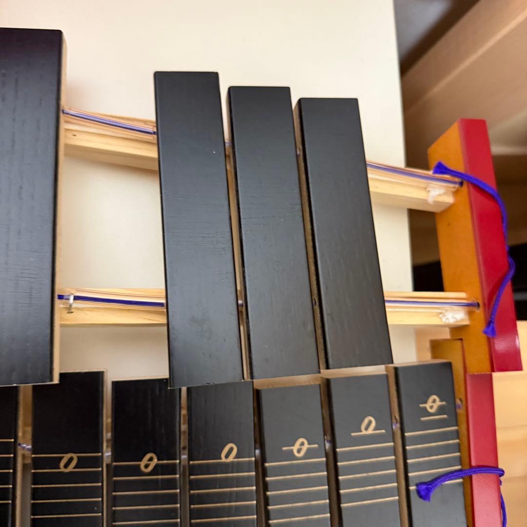 木琴 ゼンオン 紐交換済み 全音楽譜出版社 30音 半音 赤いキャリーバッグ付き