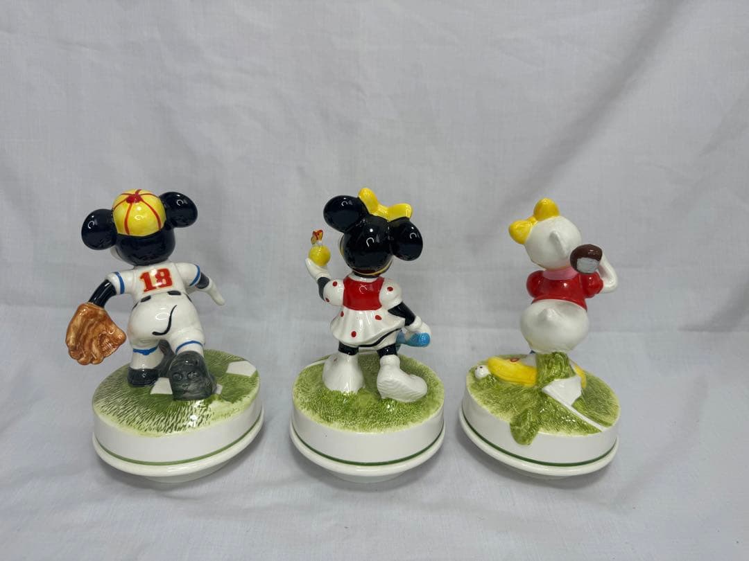 ヴィンテージミッキーマウス　陶器の置き物オルゴール付き