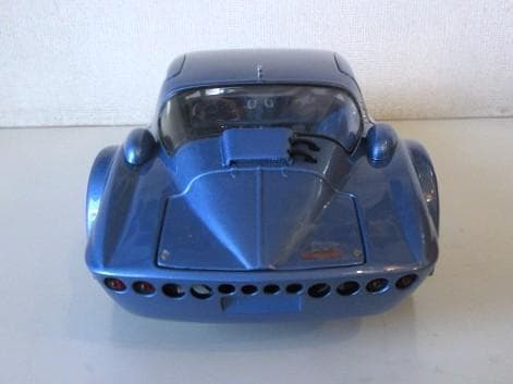 一流さん専用 exoto (1/18) コルベット Grand Sports①