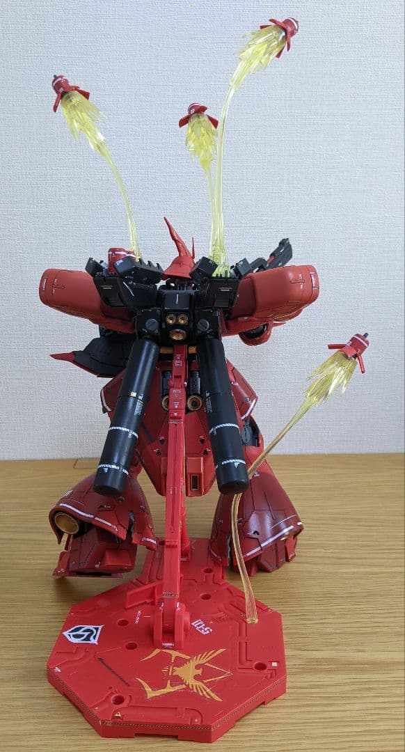 「アクシズ、行け！忌まわしい記憶と共に！」ガンプラ完成品MGサザビーver.ka
