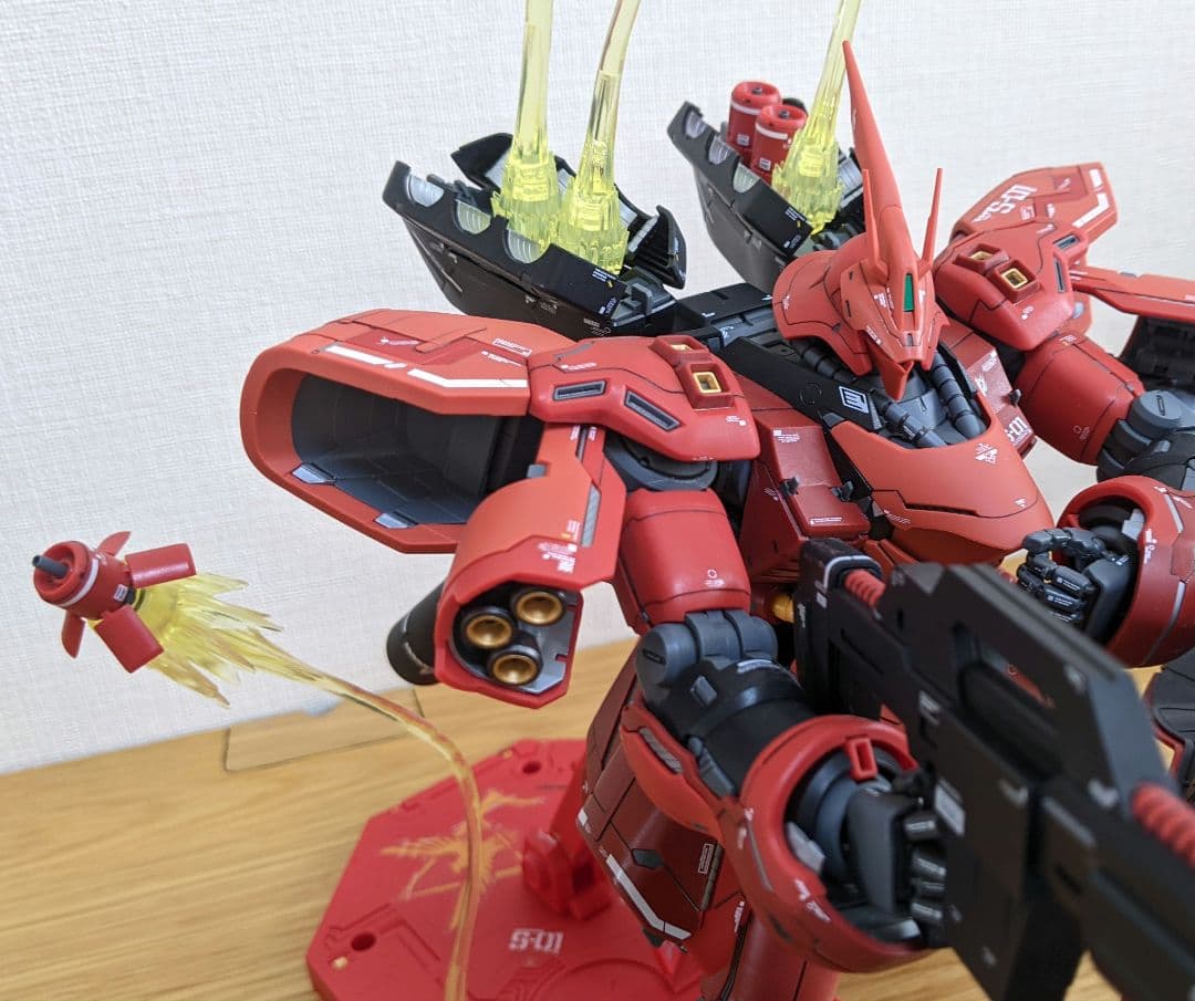 「アクシズ、行け！忌まわしい記憶と共に！」ガンプラ完成品MGサザビーver.ka