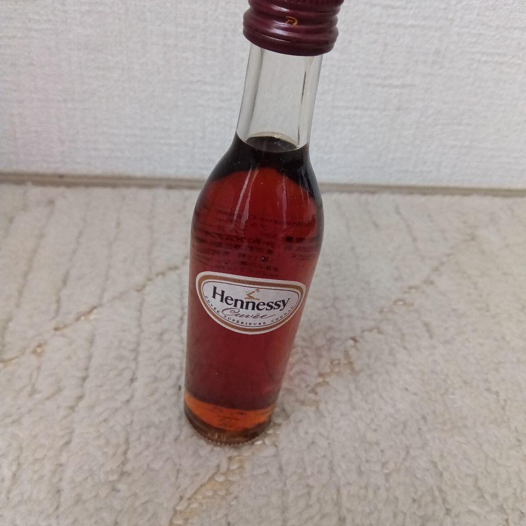 Hennessyグランドシャンパーニュ1977＆キュヴェ50ml＆グッズ