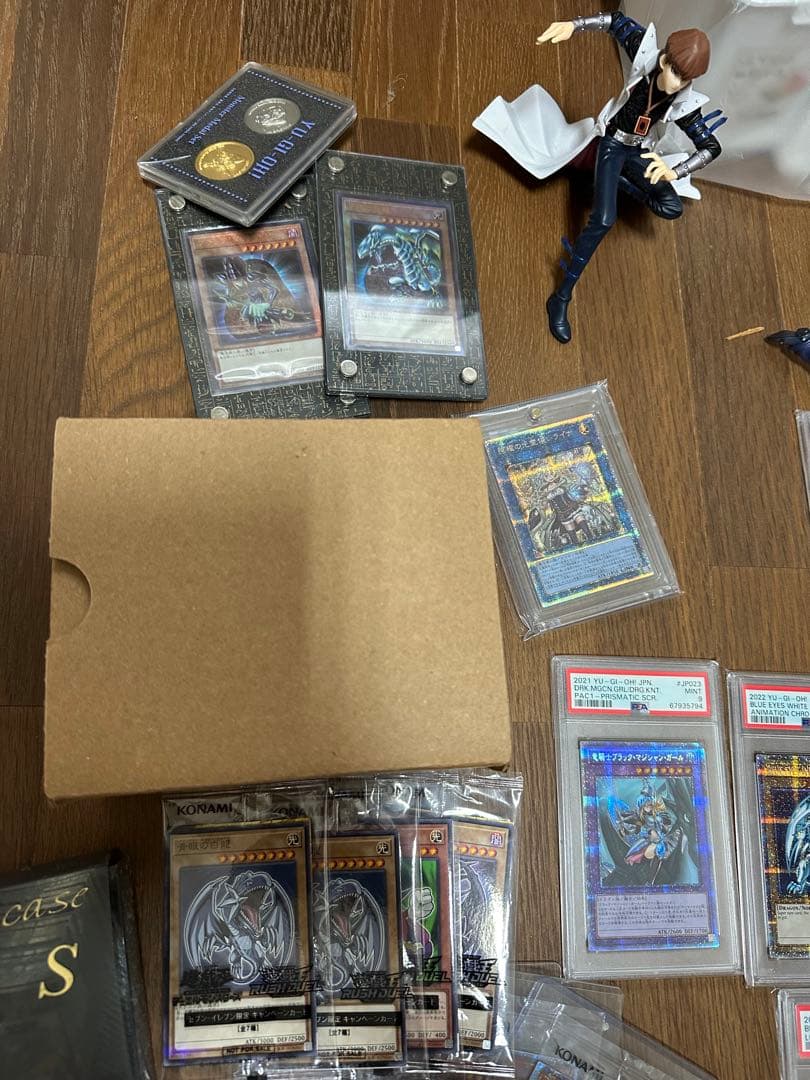 遊戯王 青眼の白龍レリーフほか　まとめ売り　引退