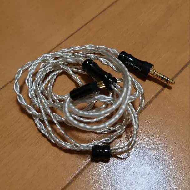 イヤホン Panther audio aura dx4