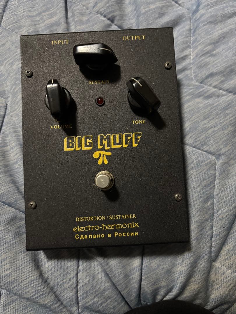 ギター big muff black army fuzz rossian