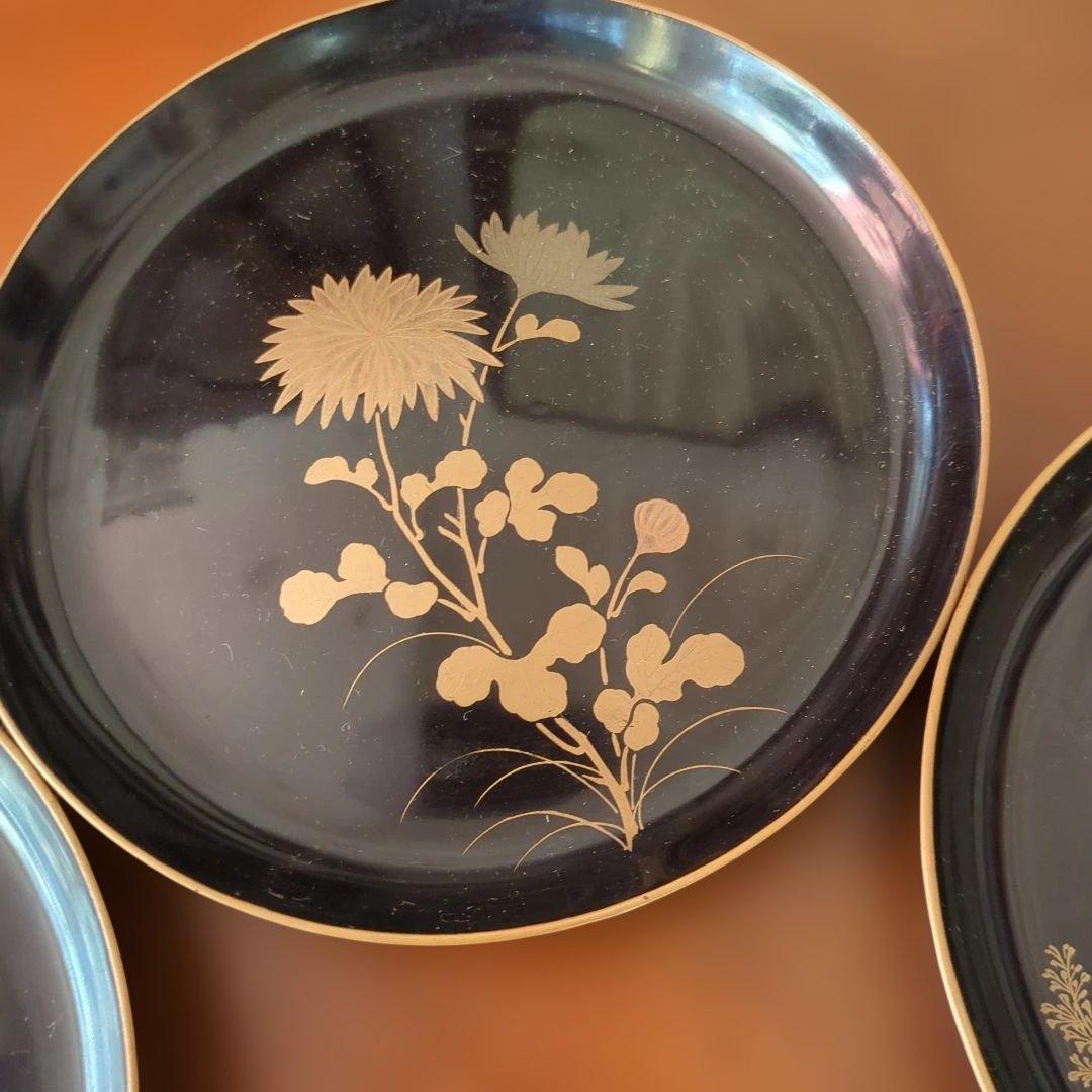 骨董　木皿　蒔絵　図変わり　草花　漆器　金彩　盆　丸盆　5枚