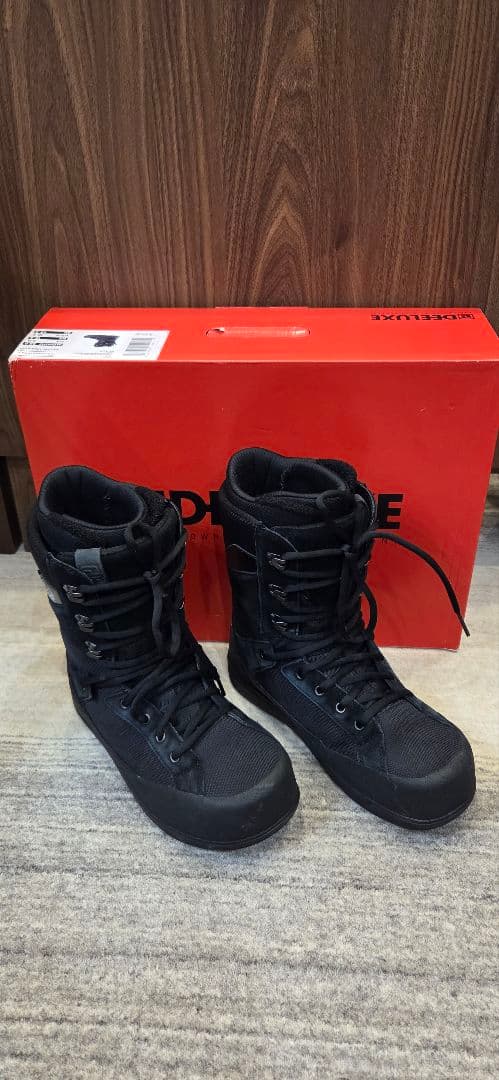 スノーボード DEELUXE FOOTLOOSE 28cm