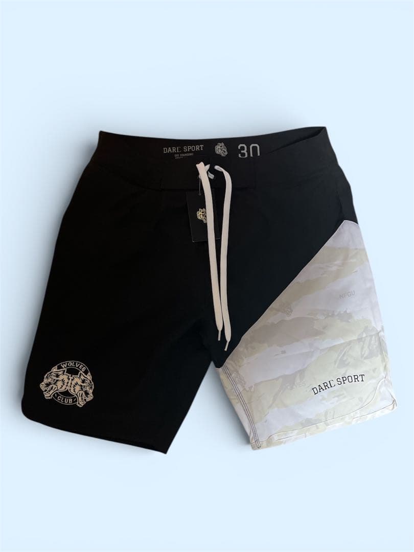 ダルクスポーツ　darc sport サーフパンツ　ボードショーツ　フィジーク