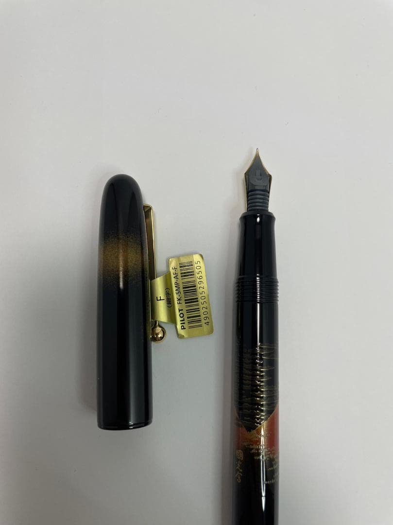 【美品】PILOT パイロット 蒔絵 Art Craft  赤富士  F（細字）