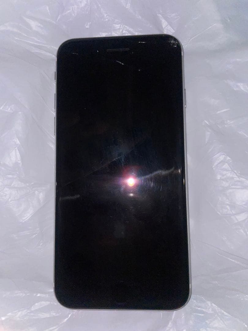 iPhone se （第2世代）