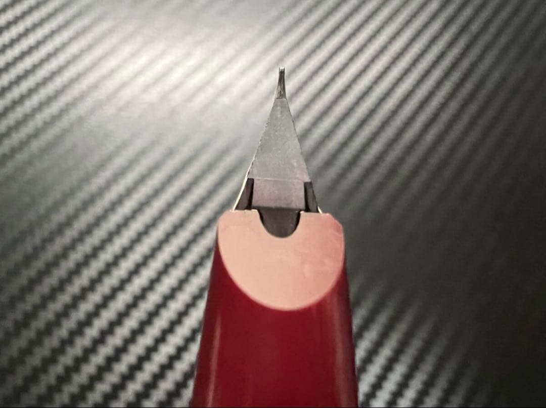 未使用に近い モンブラン No.221 万年筆 ボルドー EF 極細字