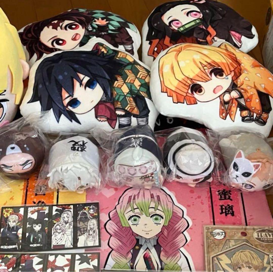 鬼滅の刃 アクリルスタンド アクスタ 缶バッジ フィギュア アクキー まとめ売り