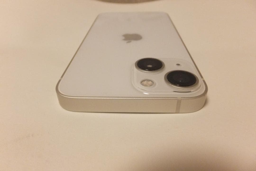 【美品】iPhone13 mini 128GB スターライト SIMフリードコモ