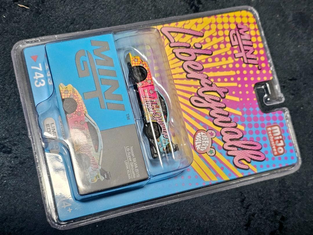 LBWK限定ブリスターパッケージ シルビア S15 MINI GT 2セット