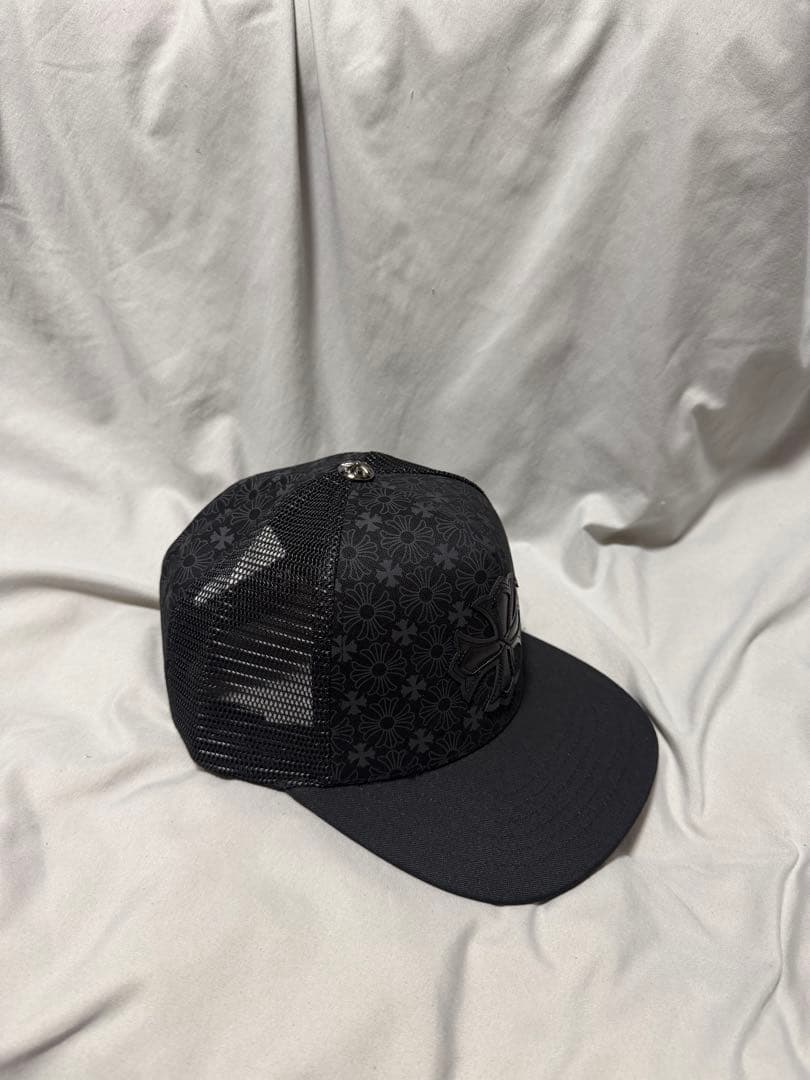 Chrome hearts 黒のフラットビルキャップ メッシュ