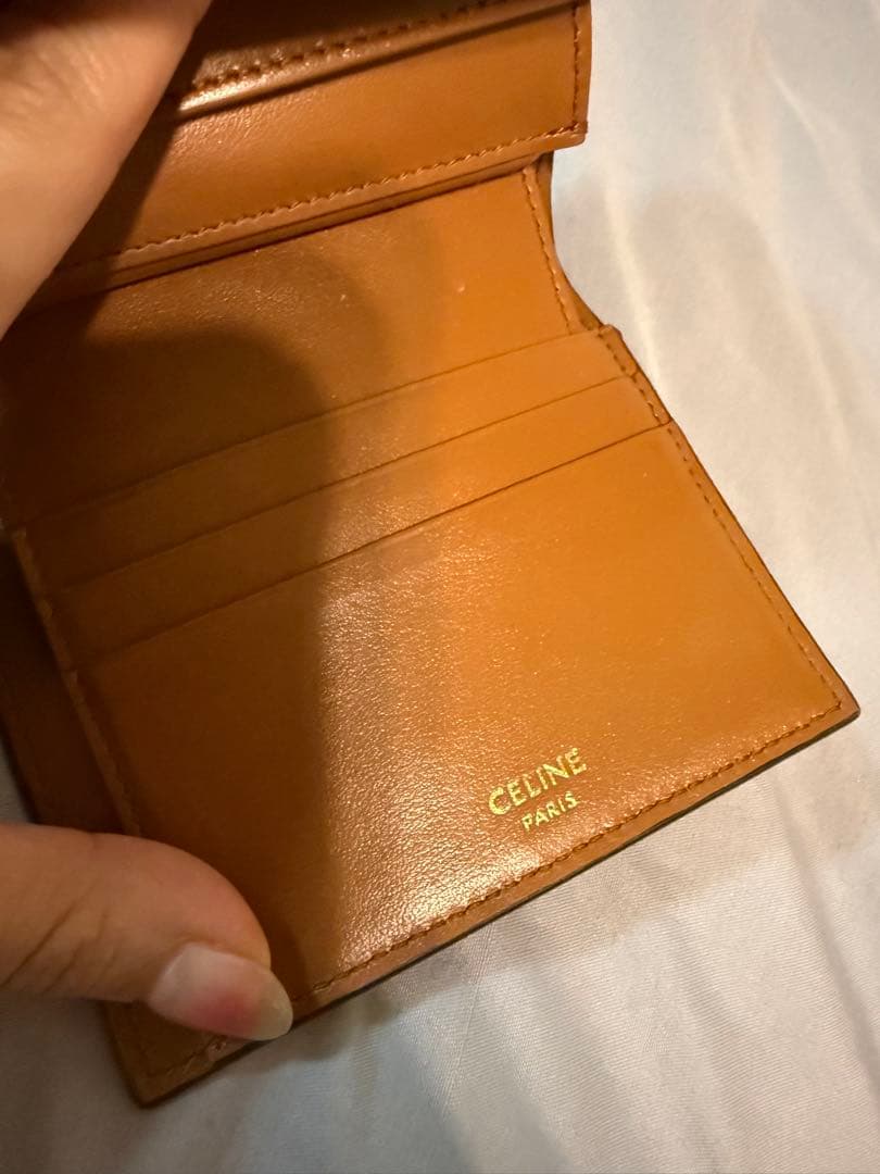 CELINEトリフォールドウォレット 16