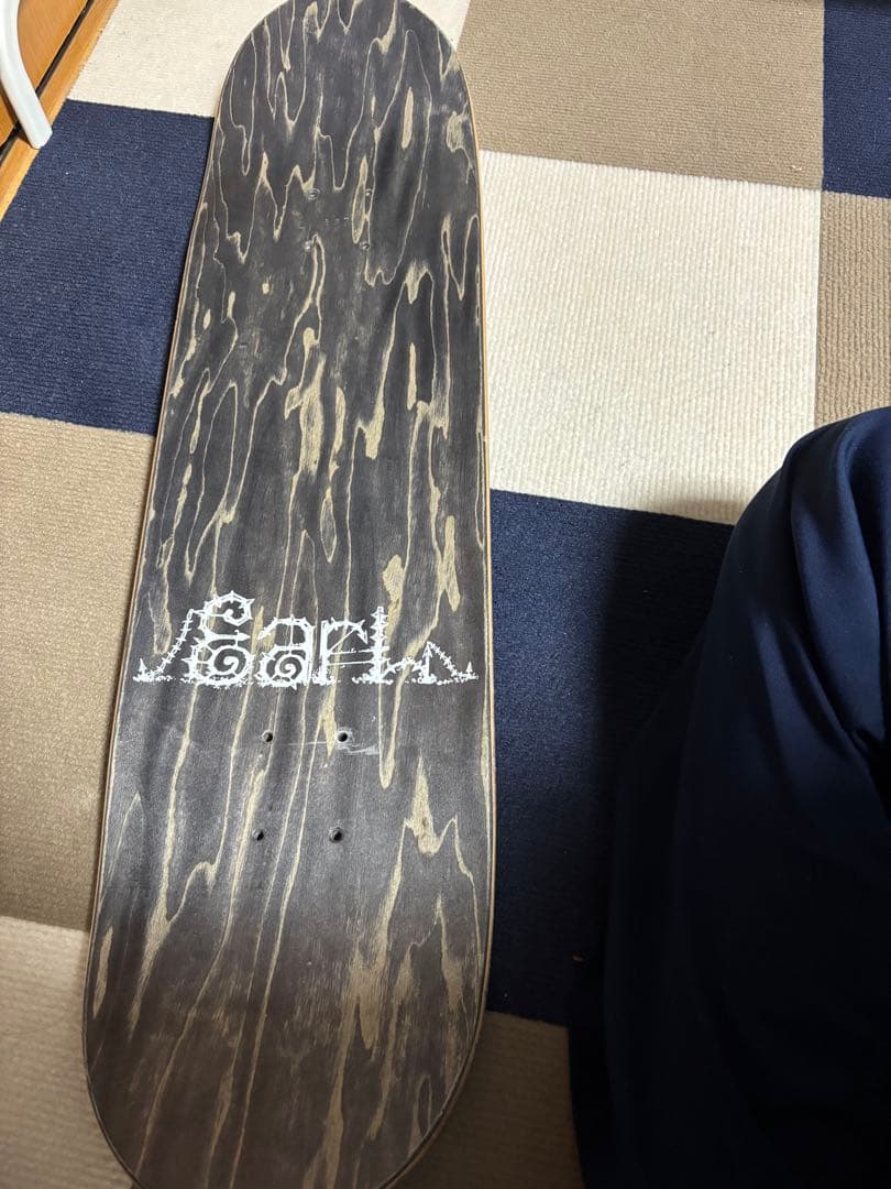 earl sakateboards アールデッキ8.25