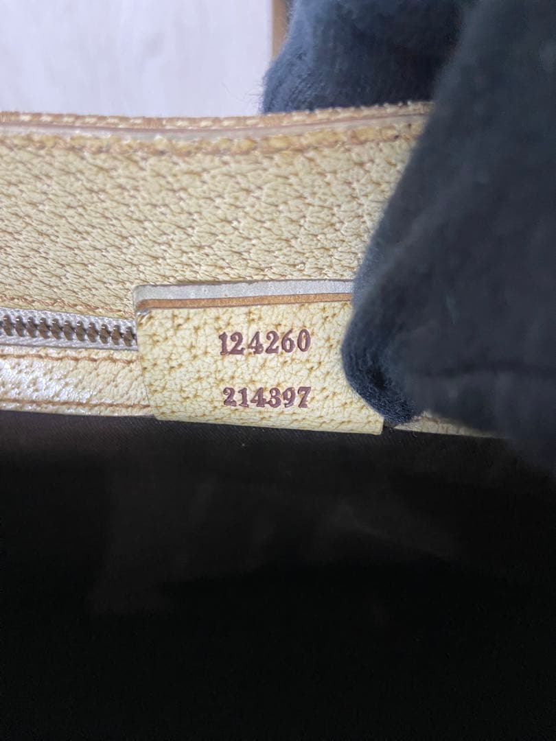 GUCCI ハンドバッグ　GG柄　キャンバス　レザー　ベージュ　スタッズ