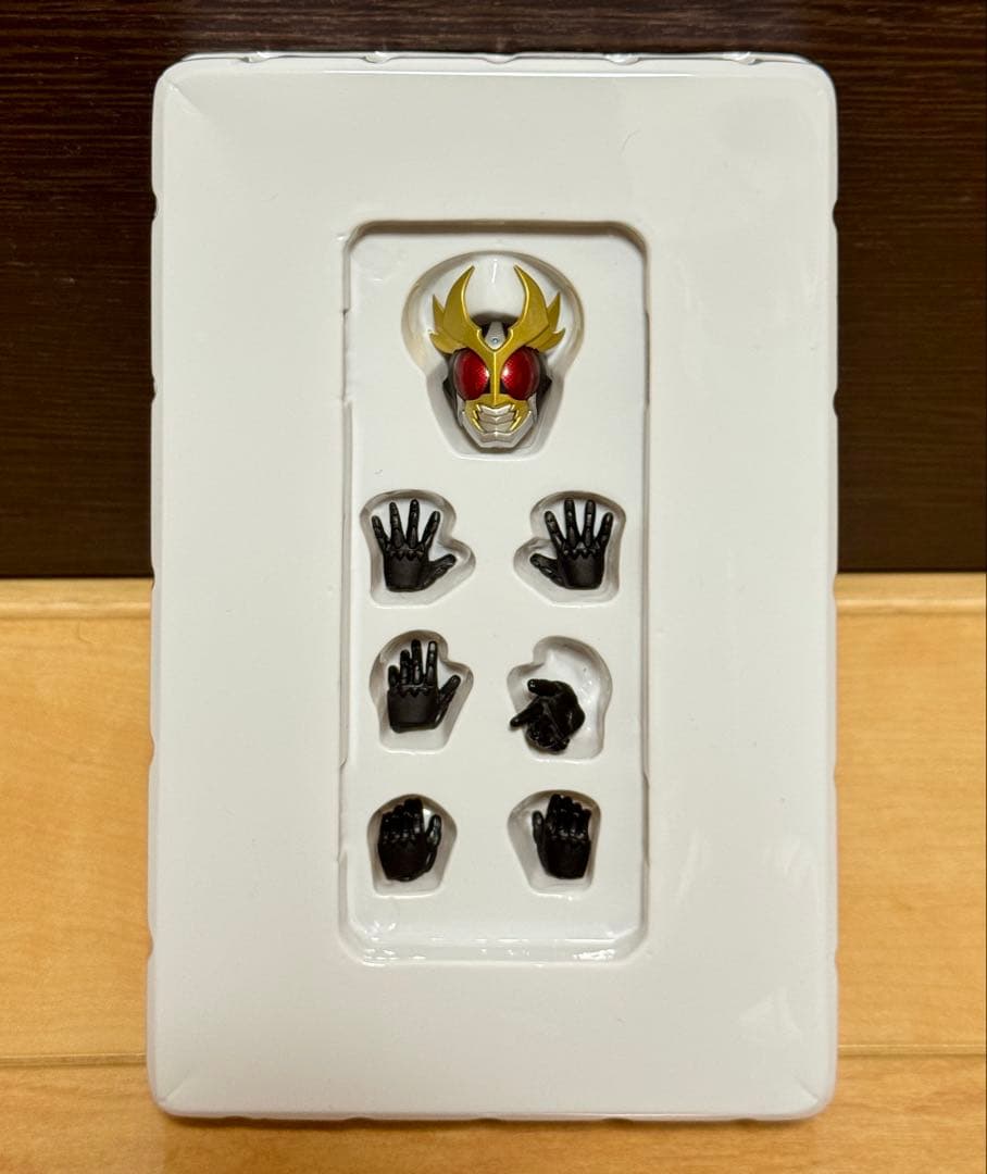 中古 S.H.Figuarts 真骨彫製法 仮面ライダーアギト グランドフォーム