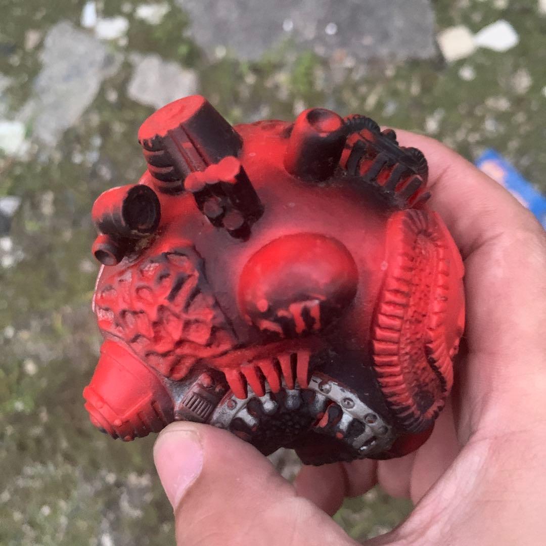 仮面ライダー フィギュア 赤黒球状