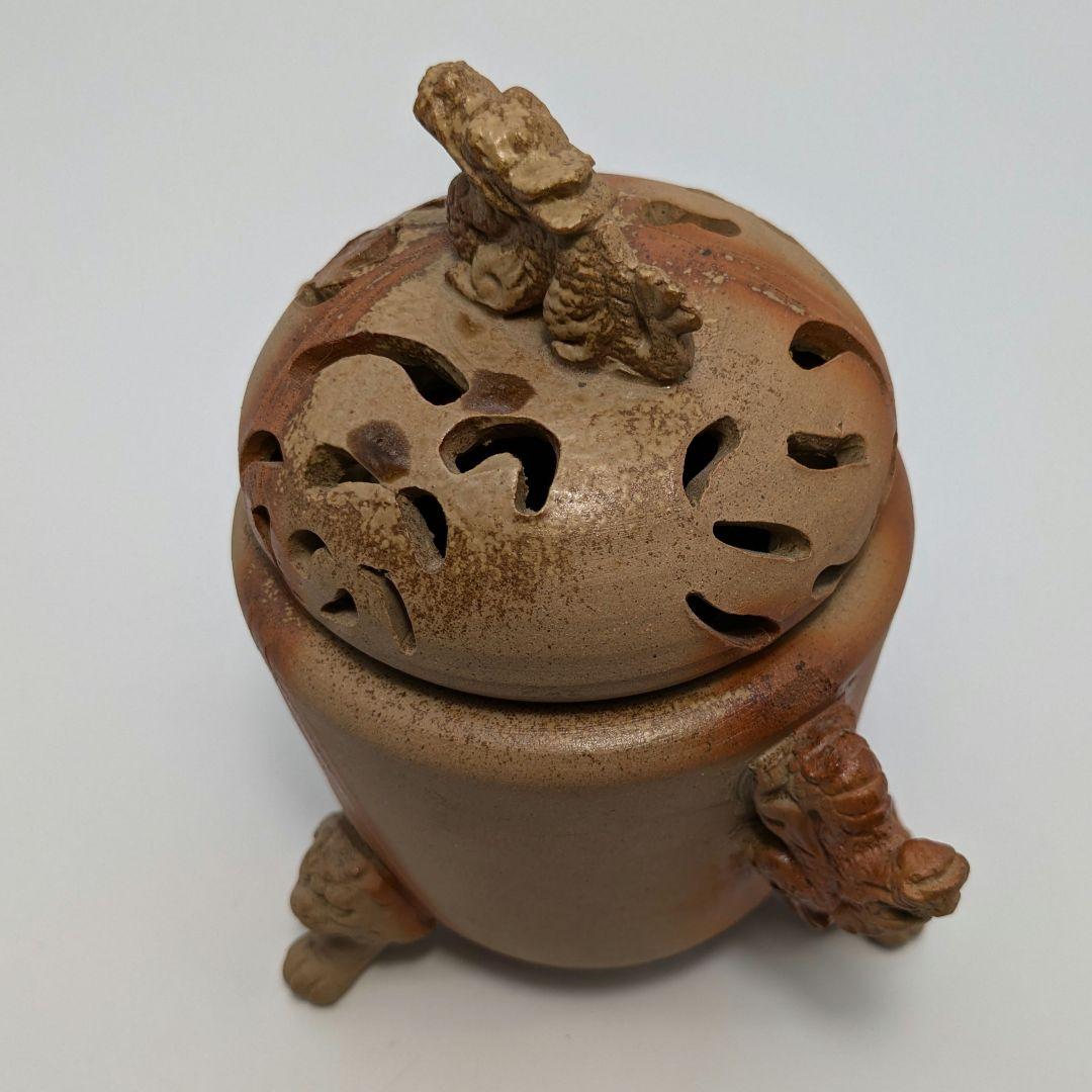 清麻呂窯 備前焼 龍摘緋襷双耳三足香炉 竜 獅子 香道具 茶道具 置物 在銘