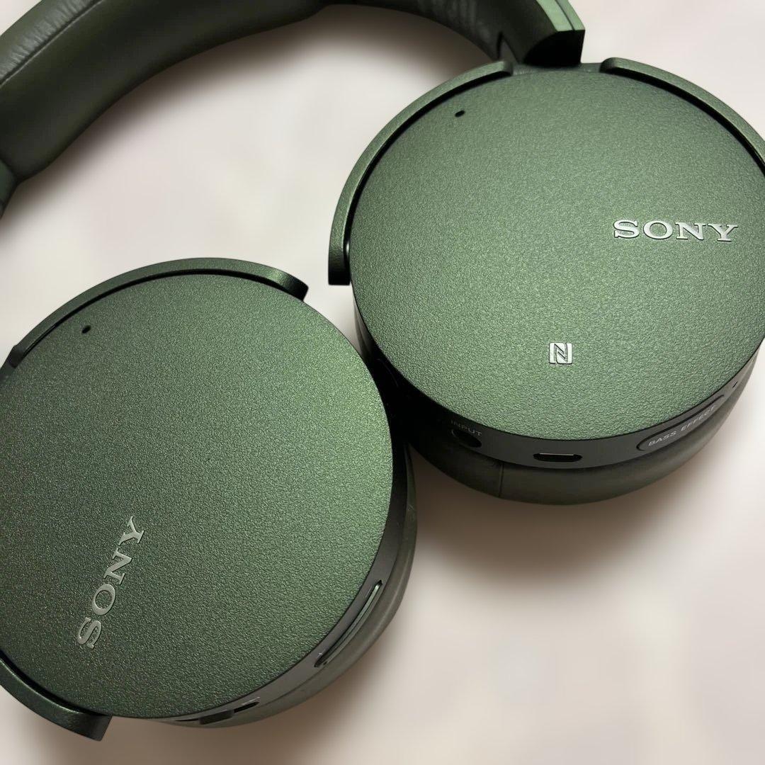 SONY ワイヤレスヘッドホン グリーン　MDR-XB950N1