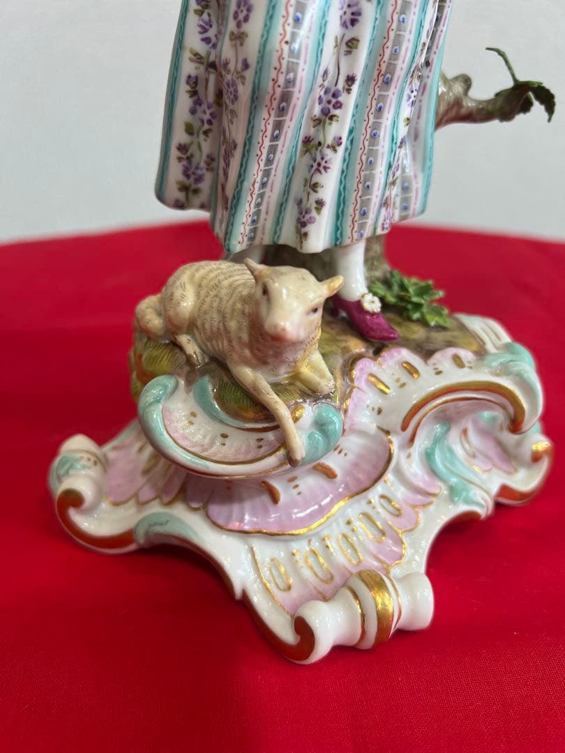 マイセン　羊飼いの女性