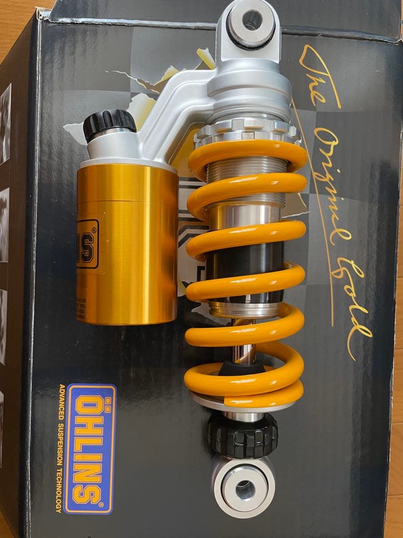 Öhlins サスペンション HO 424